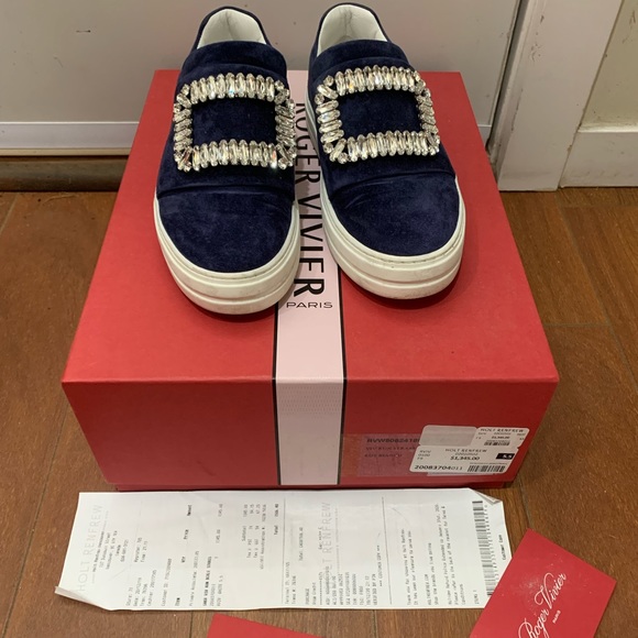 Roger Vivier Shoes - Roger Vivier sneaker